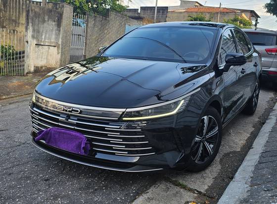 BYD KING 1.5 DM-I PHEV GS AUTOMÁTICO BYD KING 1.5 DM-I PHEV GS AUTOMÁTICO